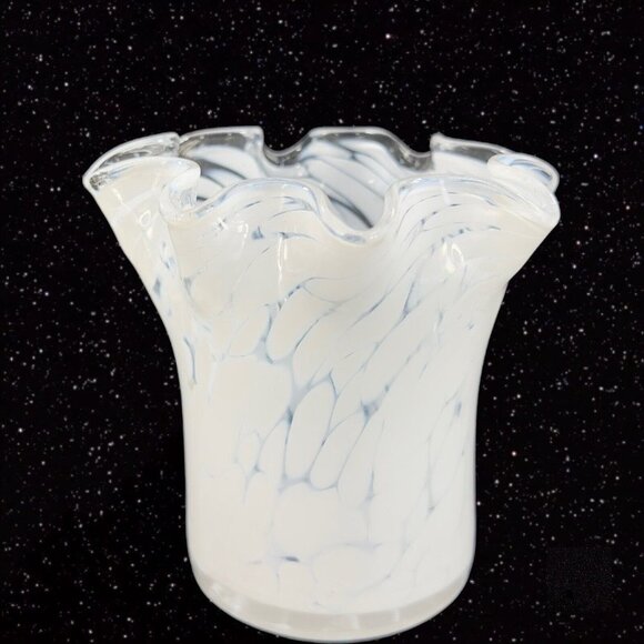 Art Glass Vase With White Specks Dots Ruffled Top Edge Glass Vase Vessel 5”T 5”W - Picture 14 of 15